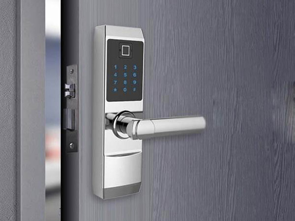 临江24小时上门开锁公司