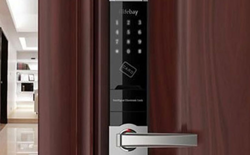 临江24小时上门开锁公司