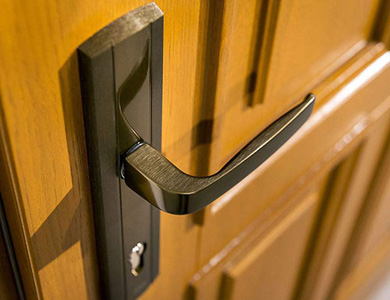 临江24小时上门开锁公司